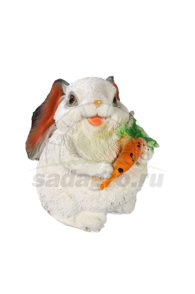 Зайчик с морковкой 13х11 белый
